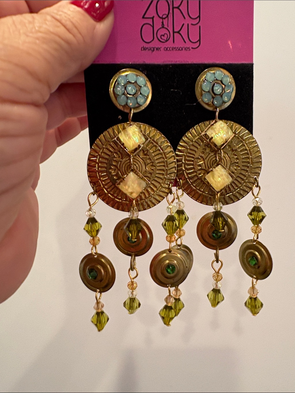 Vintage Green Crystal And Gold Chandelier Earrings-Nwt